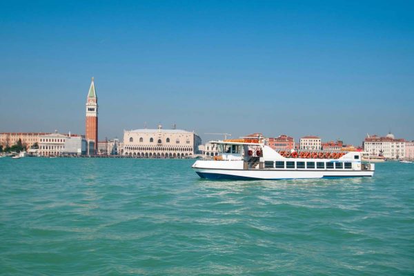 galleria-zattere-04 galleria-zattere-04